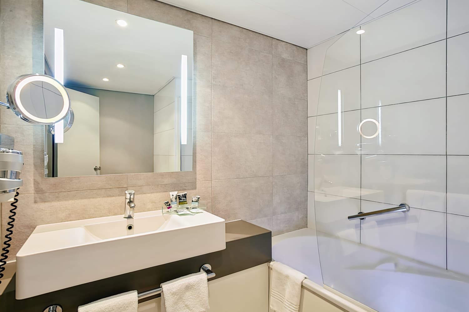 Hôtel Mercure Paris Sud Les Ulis Courtaboeuf