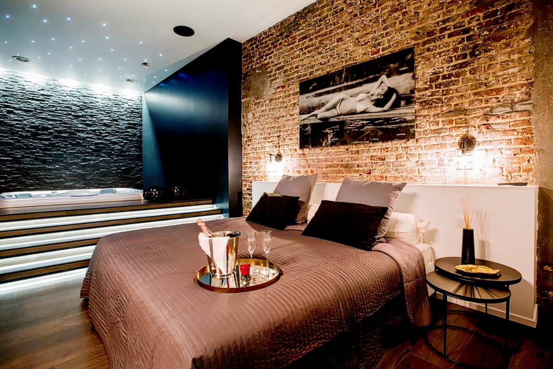 Chambre Jacuzzi & Sauna Privatif Hôtel Esperance