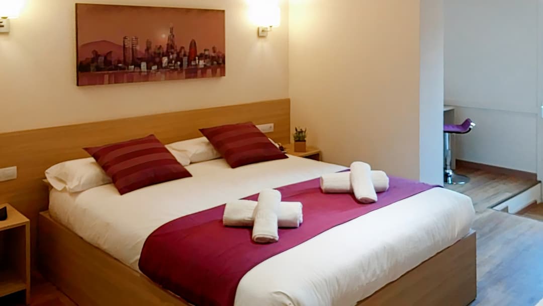 Hostal Barcelona Travel