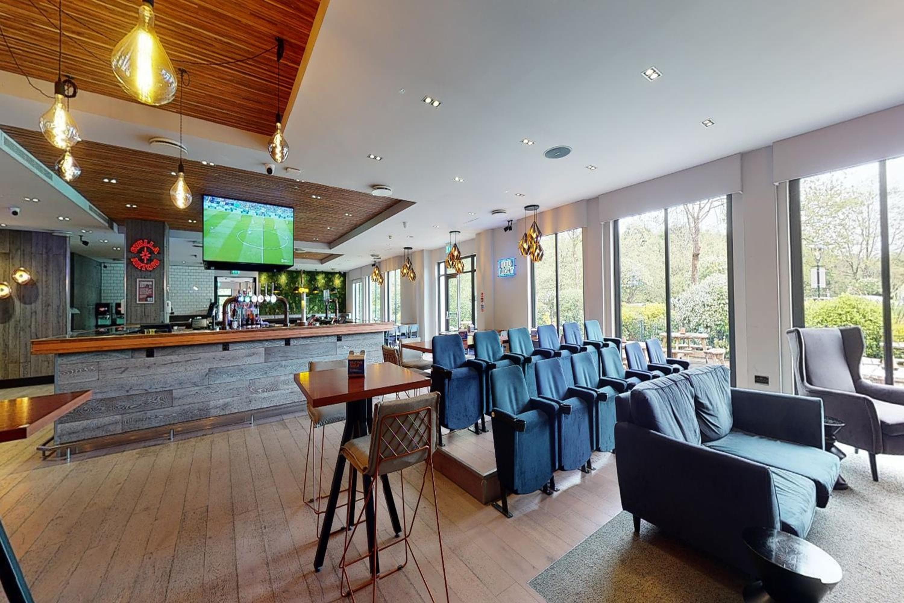 Village Hotel Chester St Davids