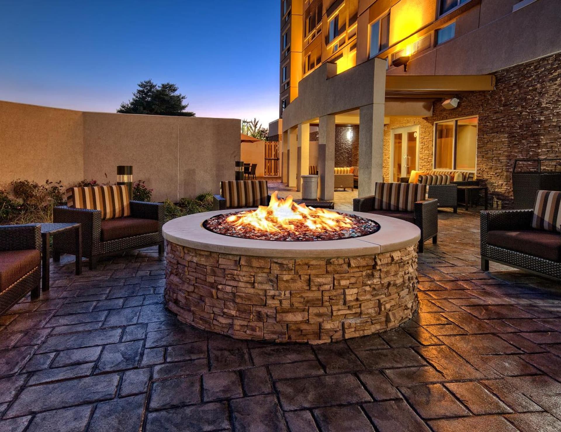 Courtyard Westbury Long Island