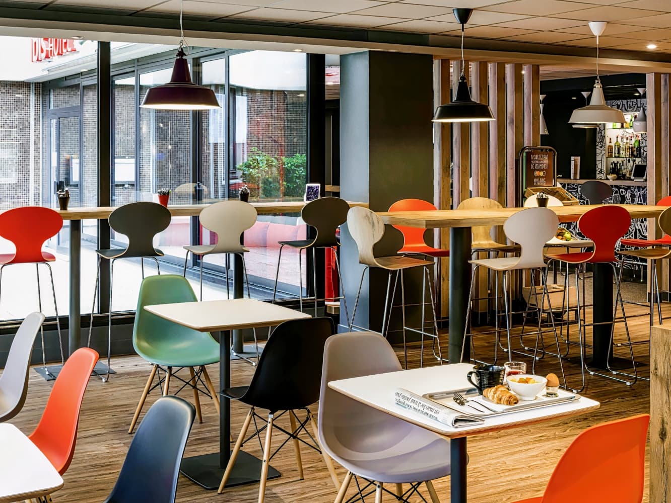 ibis Paris Pont de Suresnes