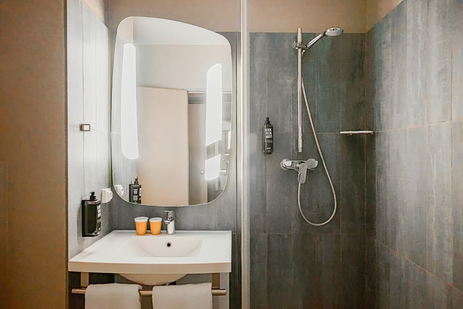 ibis Colmar Est