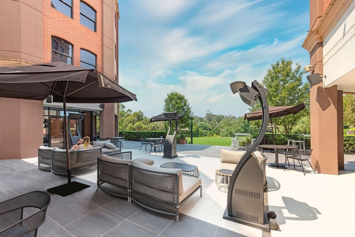 Amora Hotel Riverwalk Melbourne